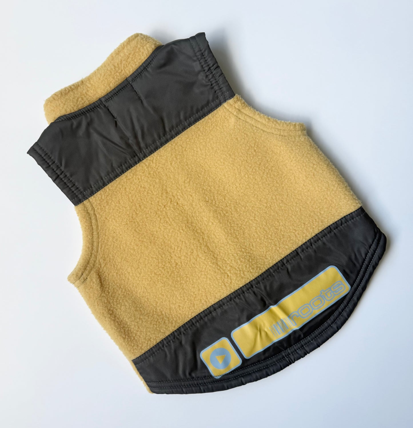 Roots Athletics Yellow Fuzzy Vest - Medium (12-18 Month)