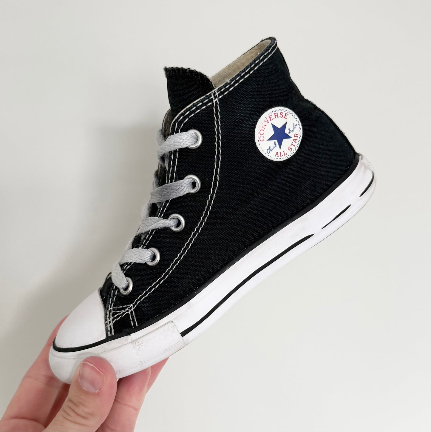 Converse Black High Top Lace Up Sneakers (10)