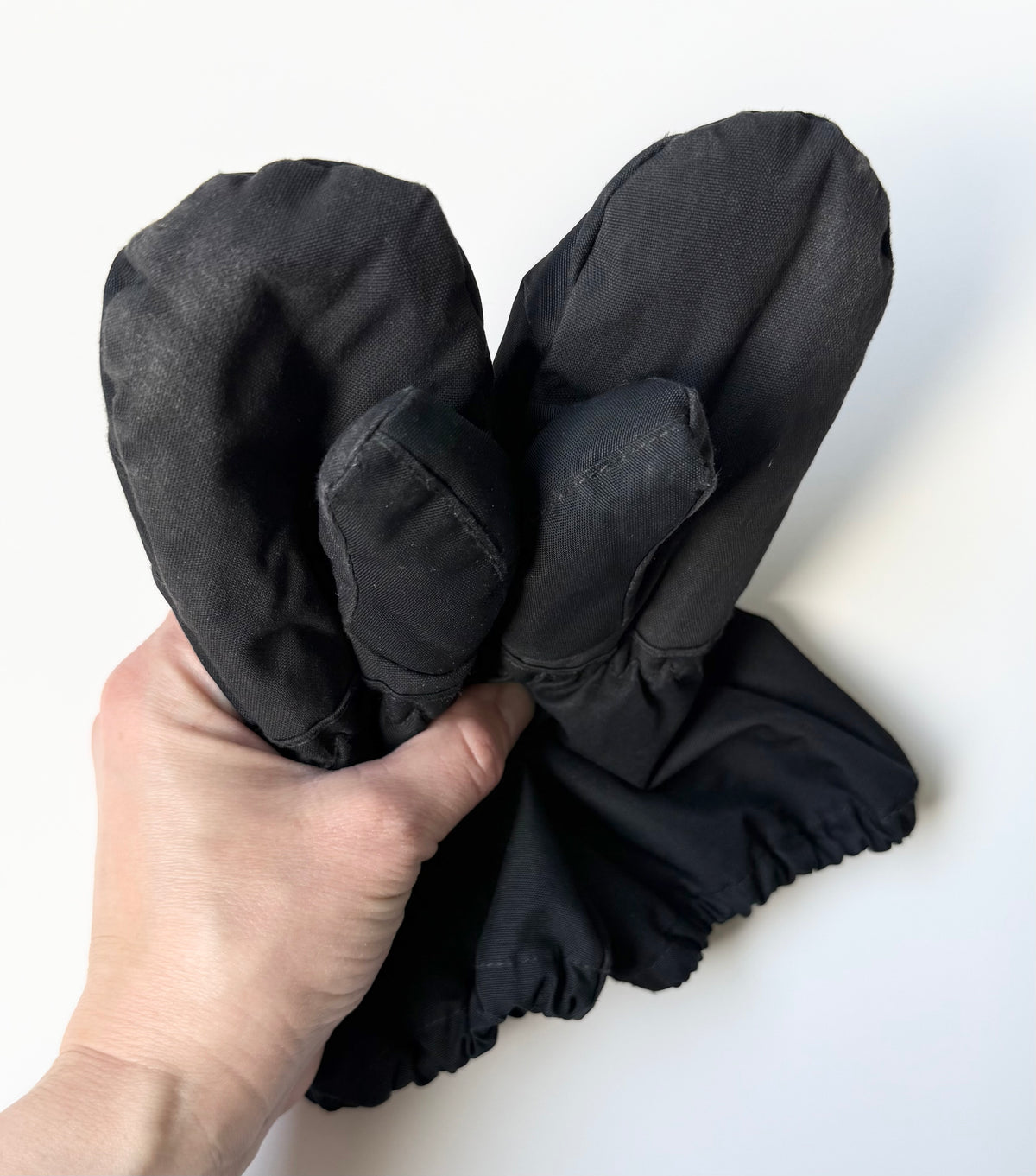 MEC Black Toasty Mittens (1-2 Years)