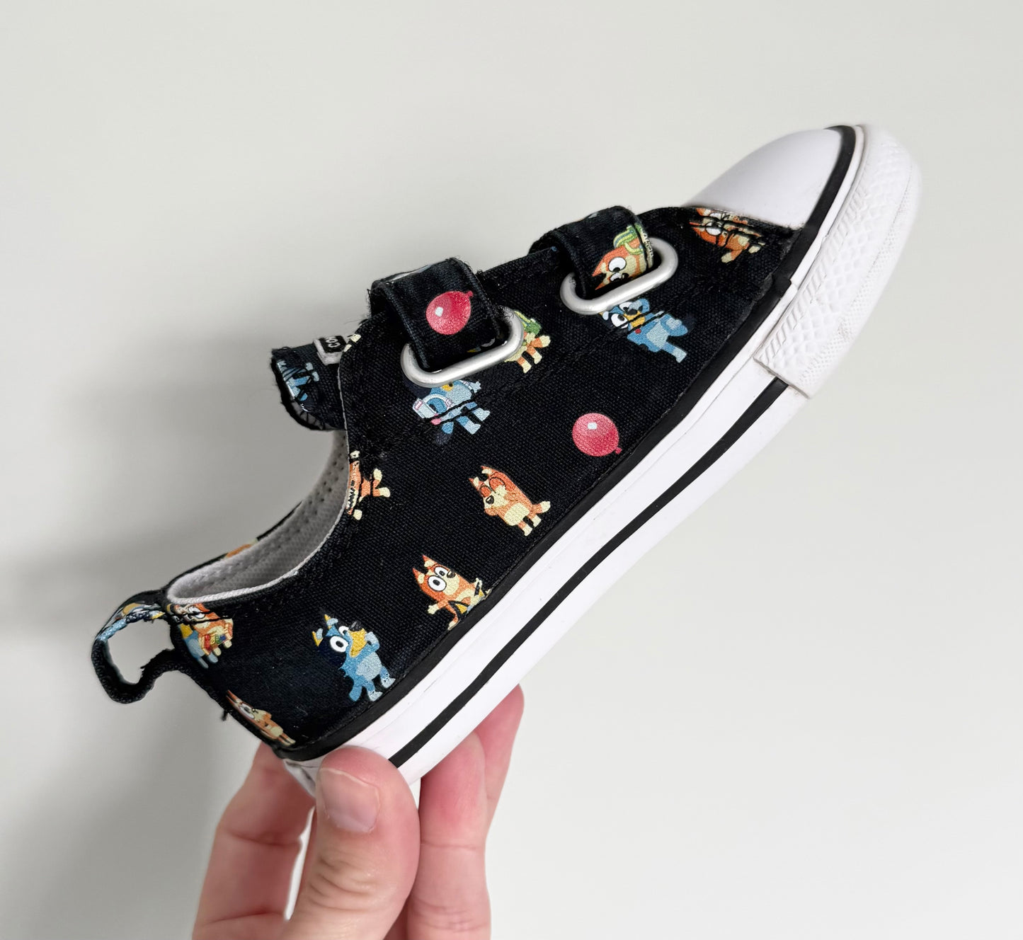 Converse x Bluey Black AOP Velcro Sneakers (9)