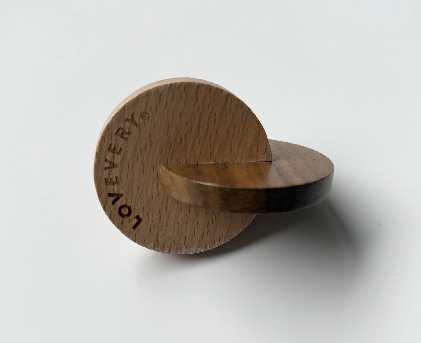 Lovevery Hand-to-Hand Discs