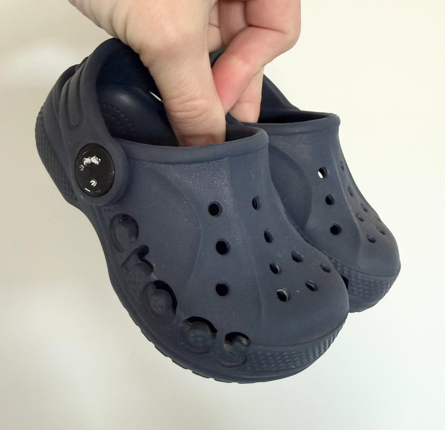 Crocs Navy Baya Clog Slip Ons (5)