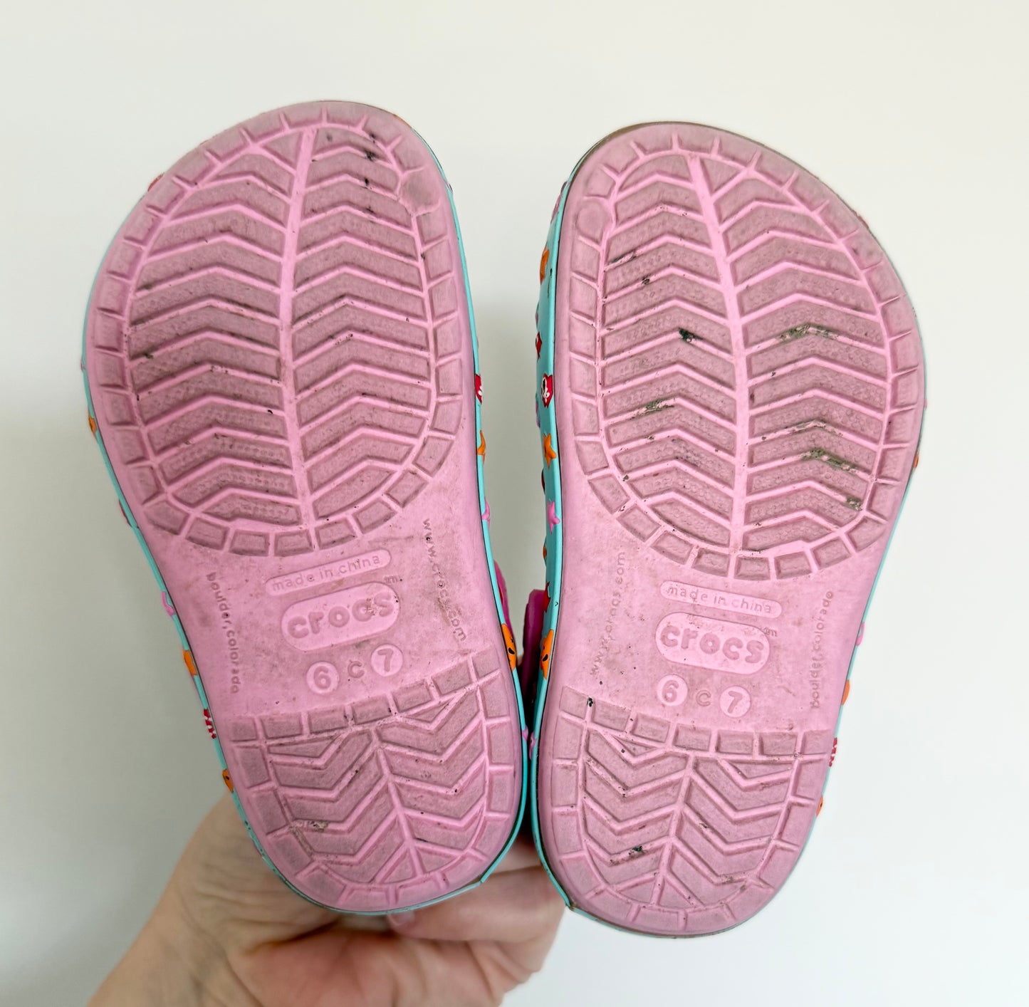 Crocs Pink Hello Kitty Clog Slip Ons (6/7)