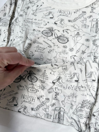 Goumi White Christmas Trinkets Two Piece Jogger Set (2-3 Years)