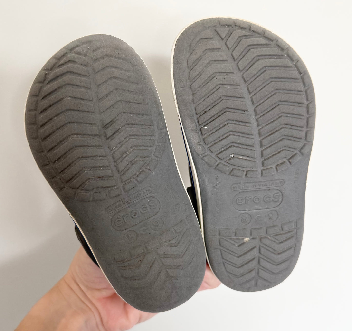 Crocs Grey Crocband Clog Slip Ons & Fun Jibbitz (8/9)