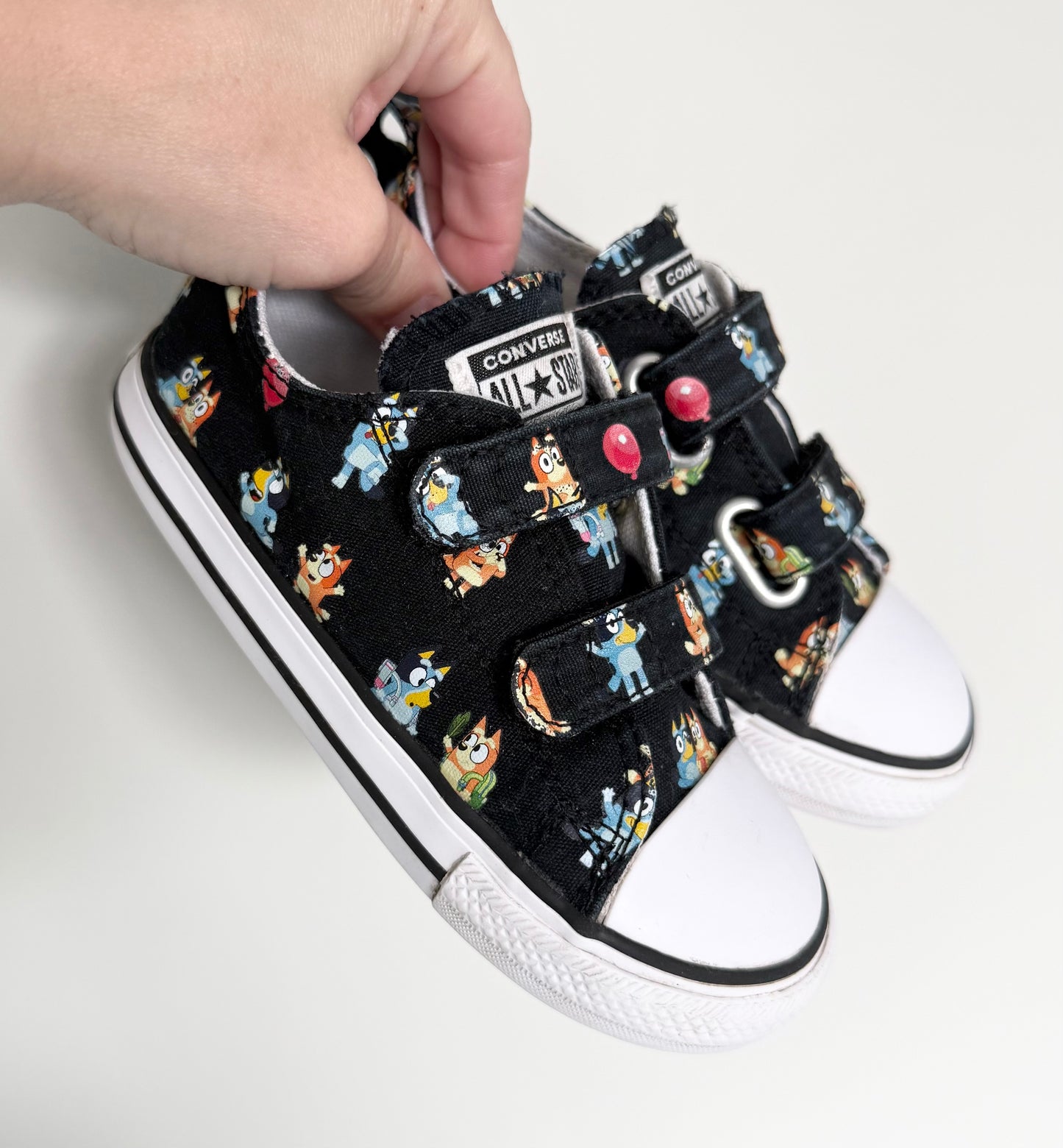 Converse x Bluey Black AOP Velcro Sneakers (9)