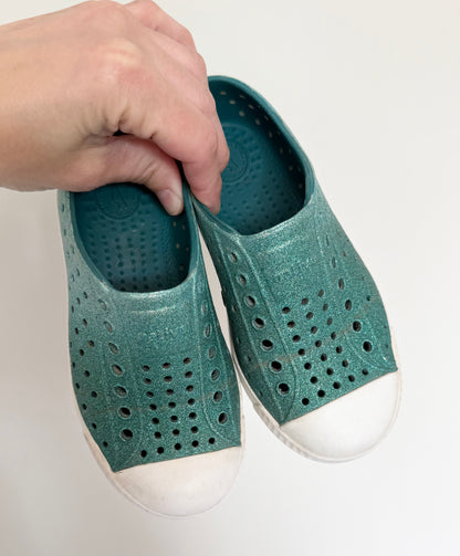 Native Turquoise Sparkle Jefferson Slip Ons (10)