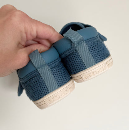 Stonz Blue Cruiser Velcro Sneakers - Toddler (8)