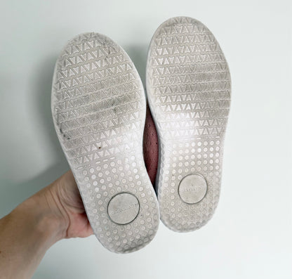 Minimoc Pink Knit Stretch Slip On Sneaker (10)