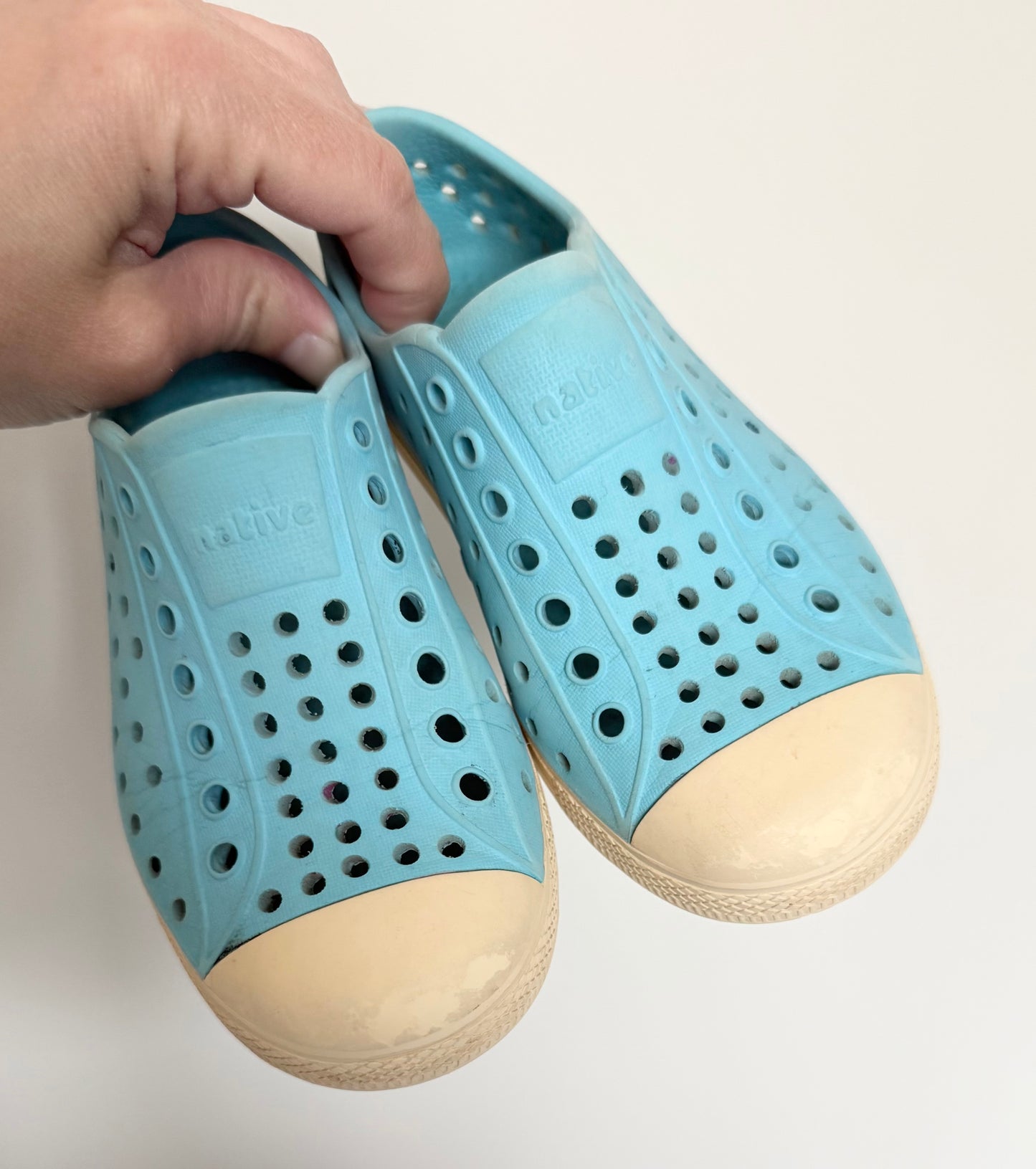 Native Light Blue Jefferson Slip Ons (10)
