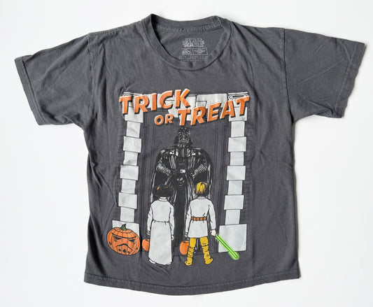 Star Wars Grey Halloween Darth Vader “Trick or Treat” T-Shirt - 8 Years (Medium)