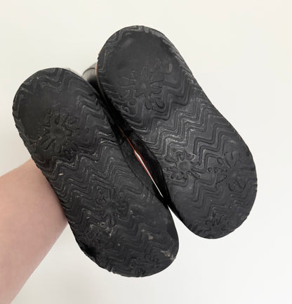 BOGS Spring Flowers Black Rubber Boots (13)