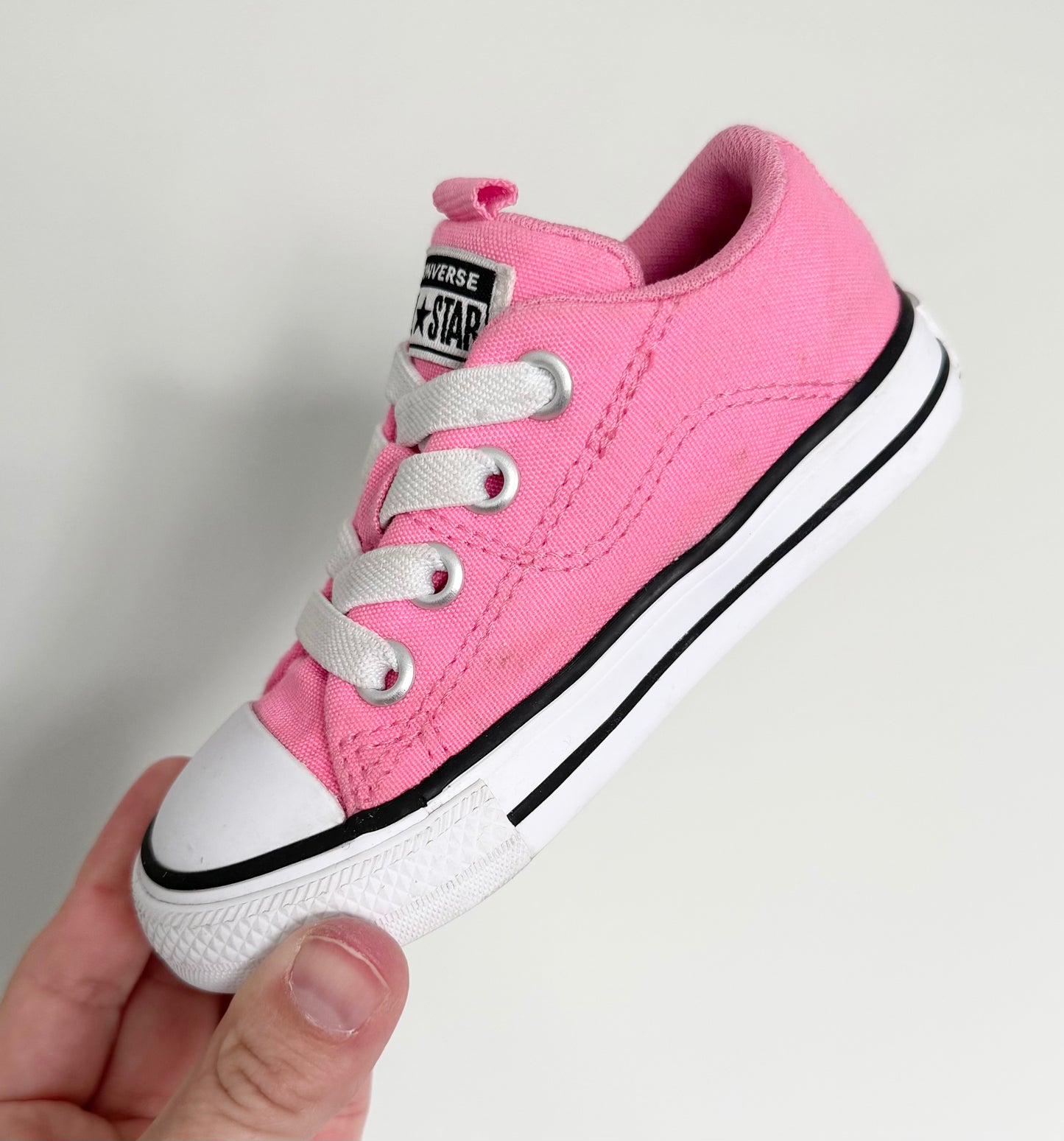 Converse Hot Pink Stretch Lace Sneakers (6)