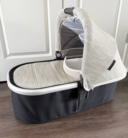 Uppababy V2 Bassinet for Stroller in Sierra Dune Knit Silver Black Leather