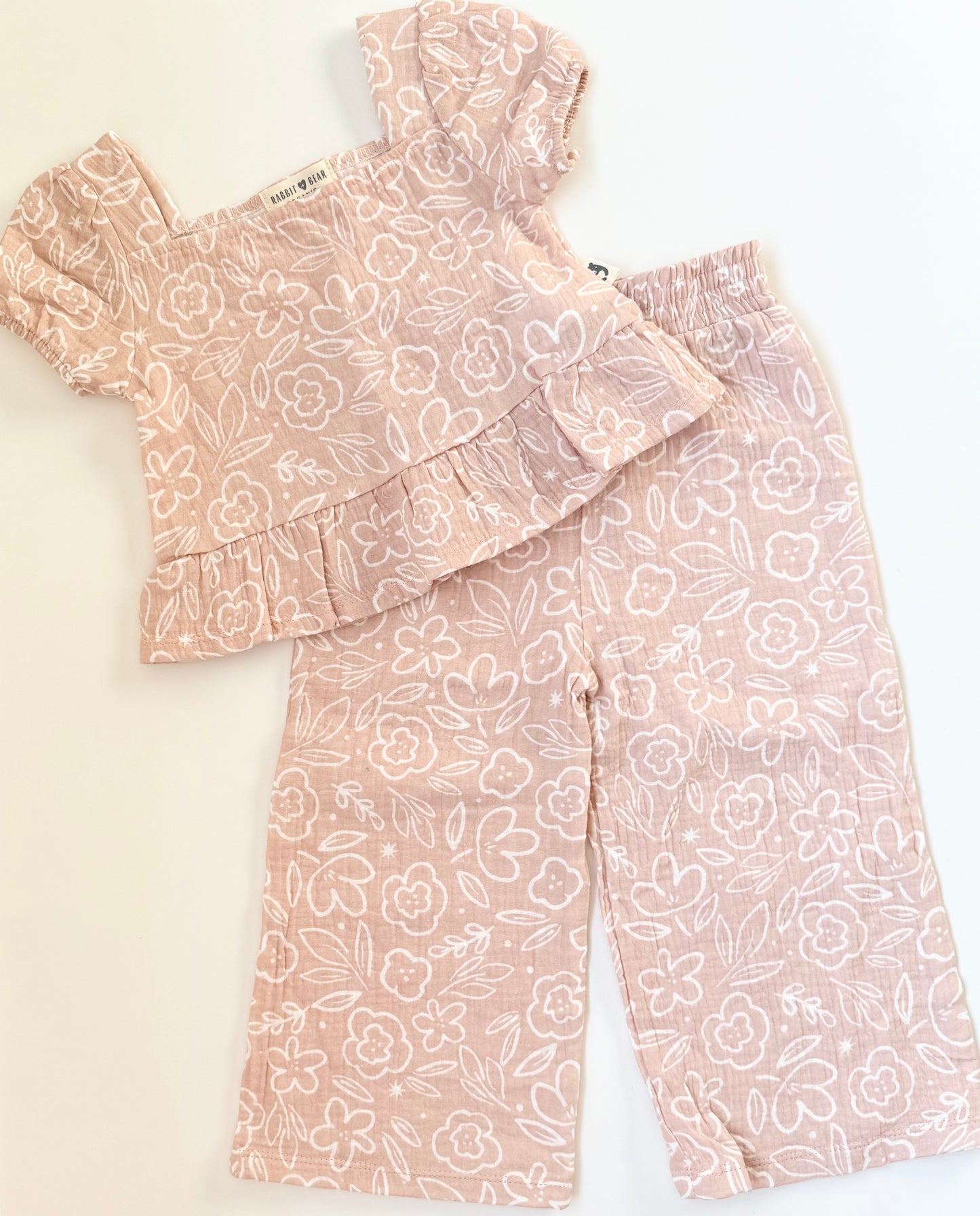 Rabbit + Bear Pink & White Floral Muslin Short Sleeve & Pants Set (2T)