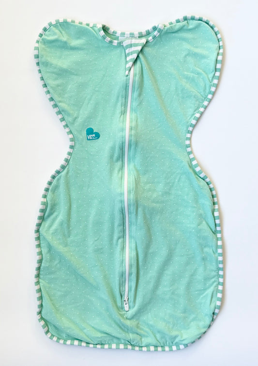 Love to Dream Mint & White Polkadot Swaddle Up Lite (Small)