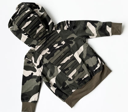 Posh Kiddos Camo Zip Up Hoodie (6 Months)