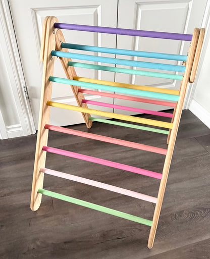 Wiwiurka Pastel Rainbow Pikler Triangle