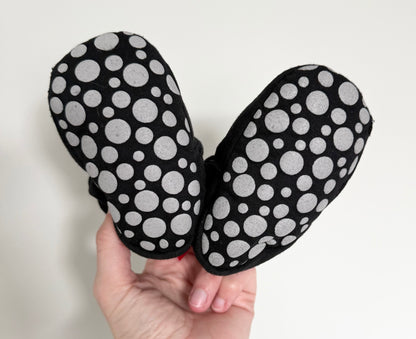 Myggpp Black & Polkadot Bottoms Booties (2)
