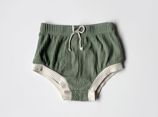 Cat & Jack Green Ribbed Bummie Shorts (3-6 Months)