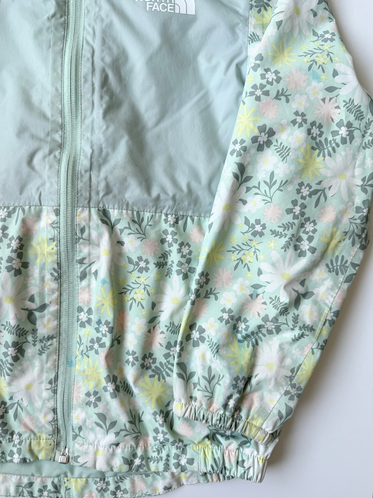 The North Face Light Green Floral Zipline Windbreaker Rain Jacket (6T)