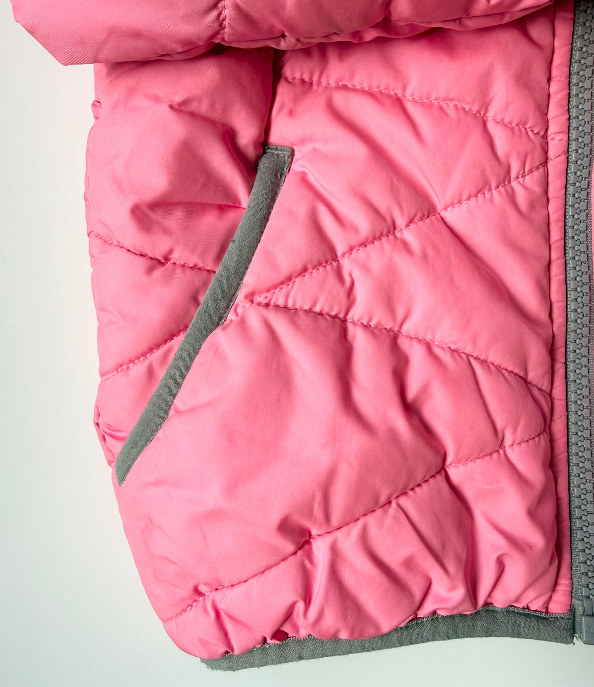 The North Face Perrito Hot Pink & Grey Chevron Reversible Puffer Jacket (2T)