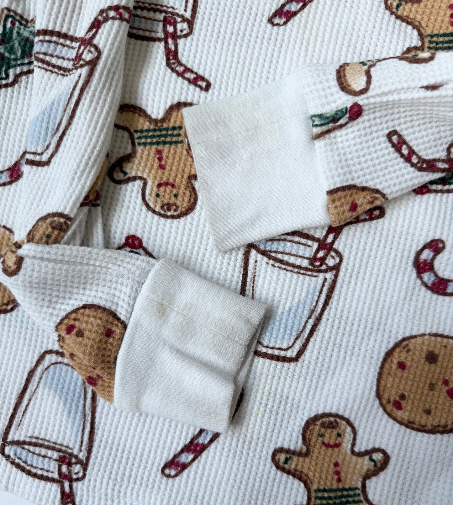 Carters White Waffled Christmas Treats Two Piece PJ Set (2T)