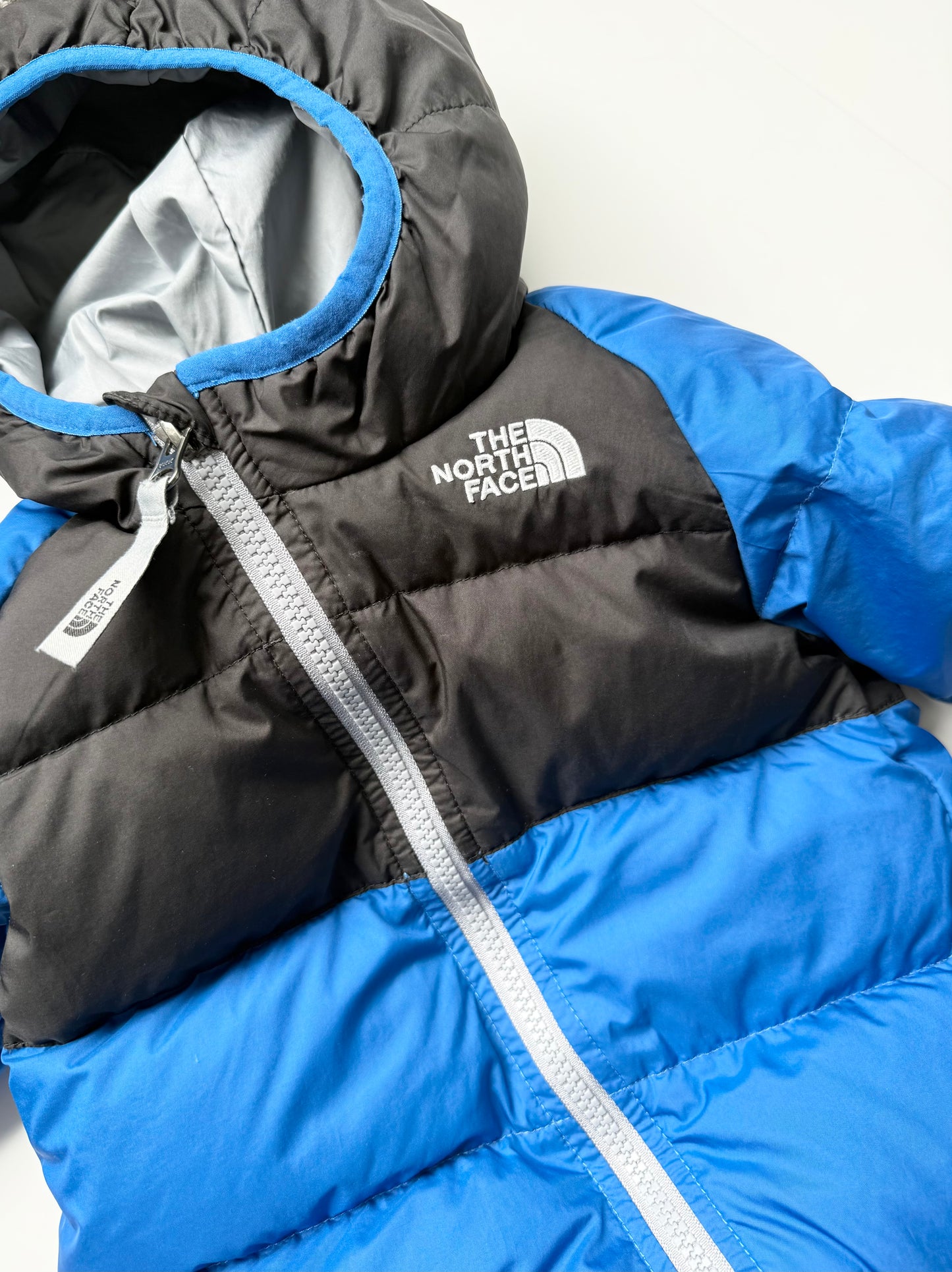 The North Face Blue & Black Lil’ Snuggler One Piece Snowsuit (12-18 Months)