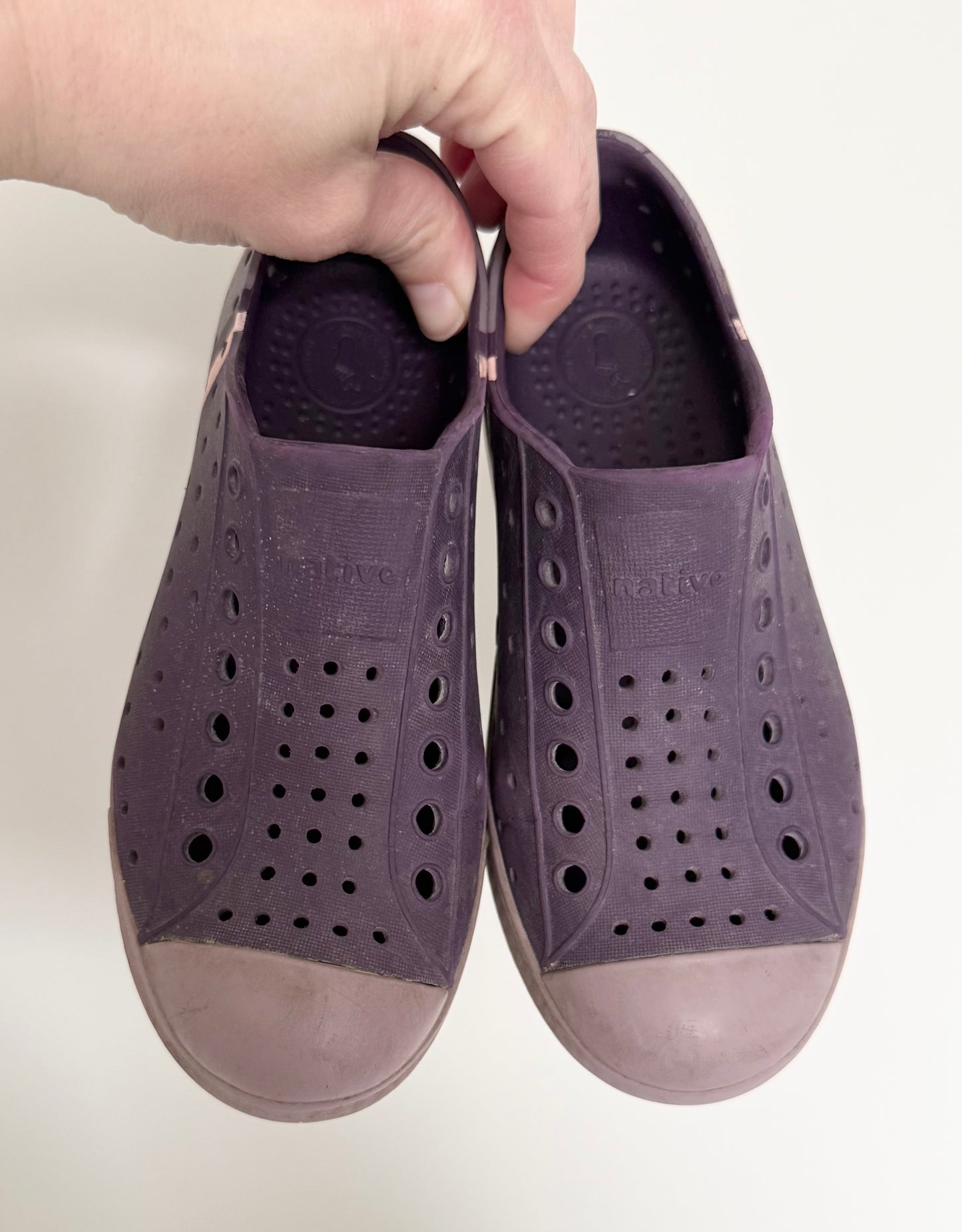 Native Dark Purple Pattern Jefferson Slip Ons (12)