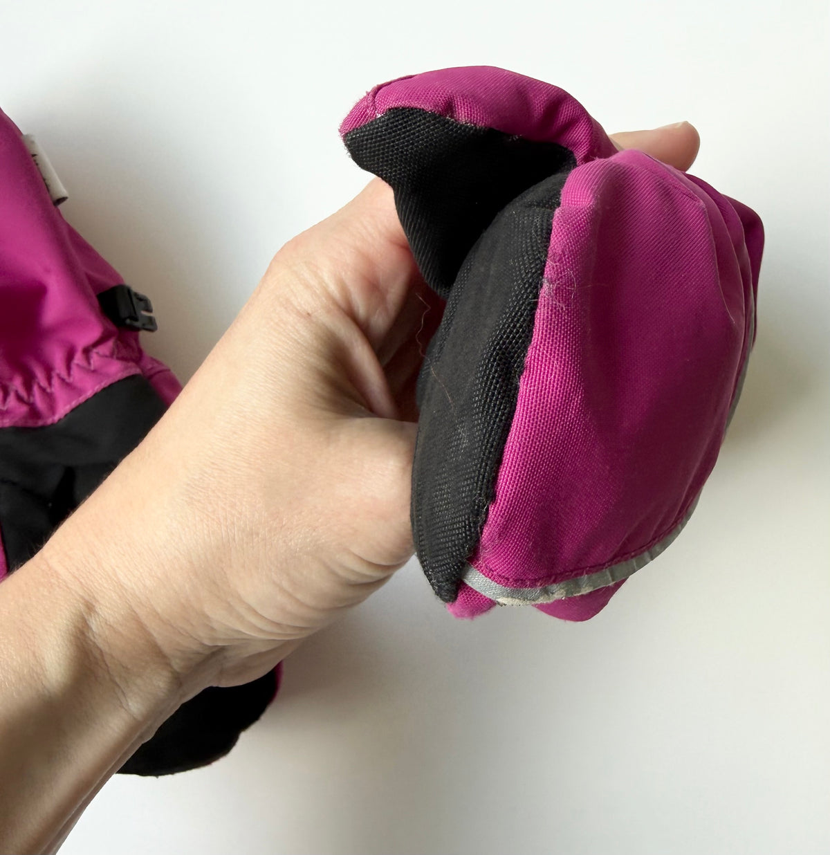 MEC Magenta Toaster Mittens (1-2 Years)