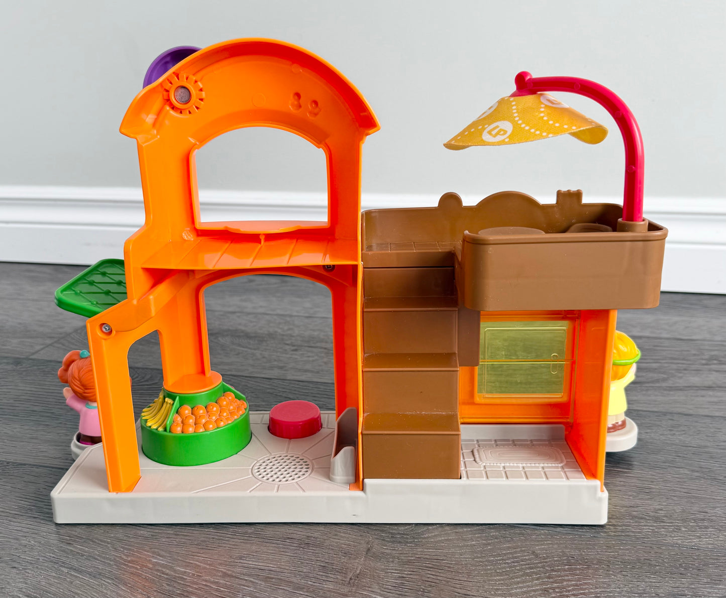 Fisher-Price Little People Manners Marketplace