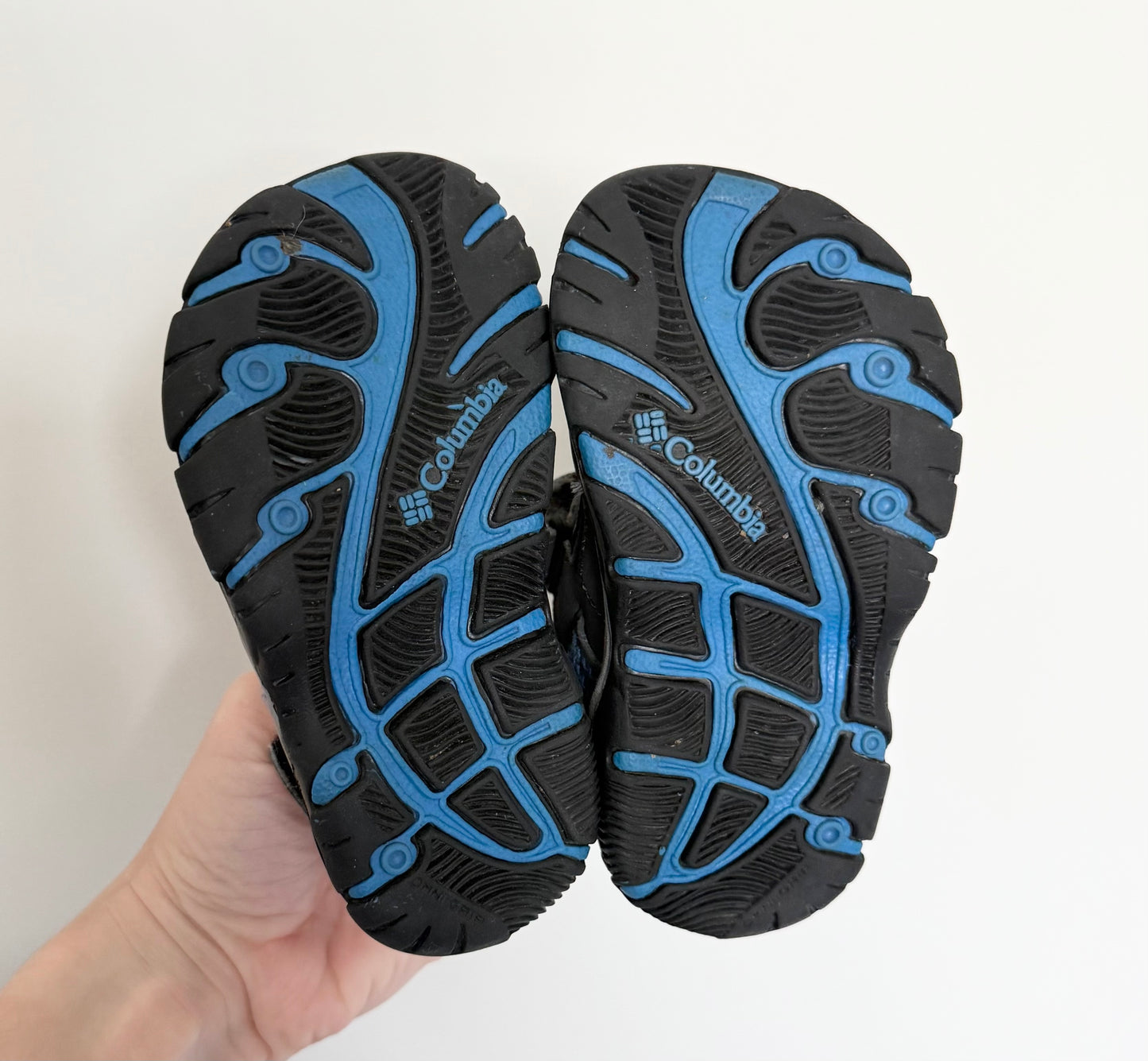 Columbia Techsun Grey Velcro Strap Sandals (6)