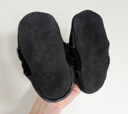 Nooks Black & Grey Leaves Wool Booties (5.5)