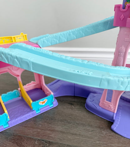 Fisher-Price Little People Disney Princess Klip Klop Castle & Aurora Horse #2