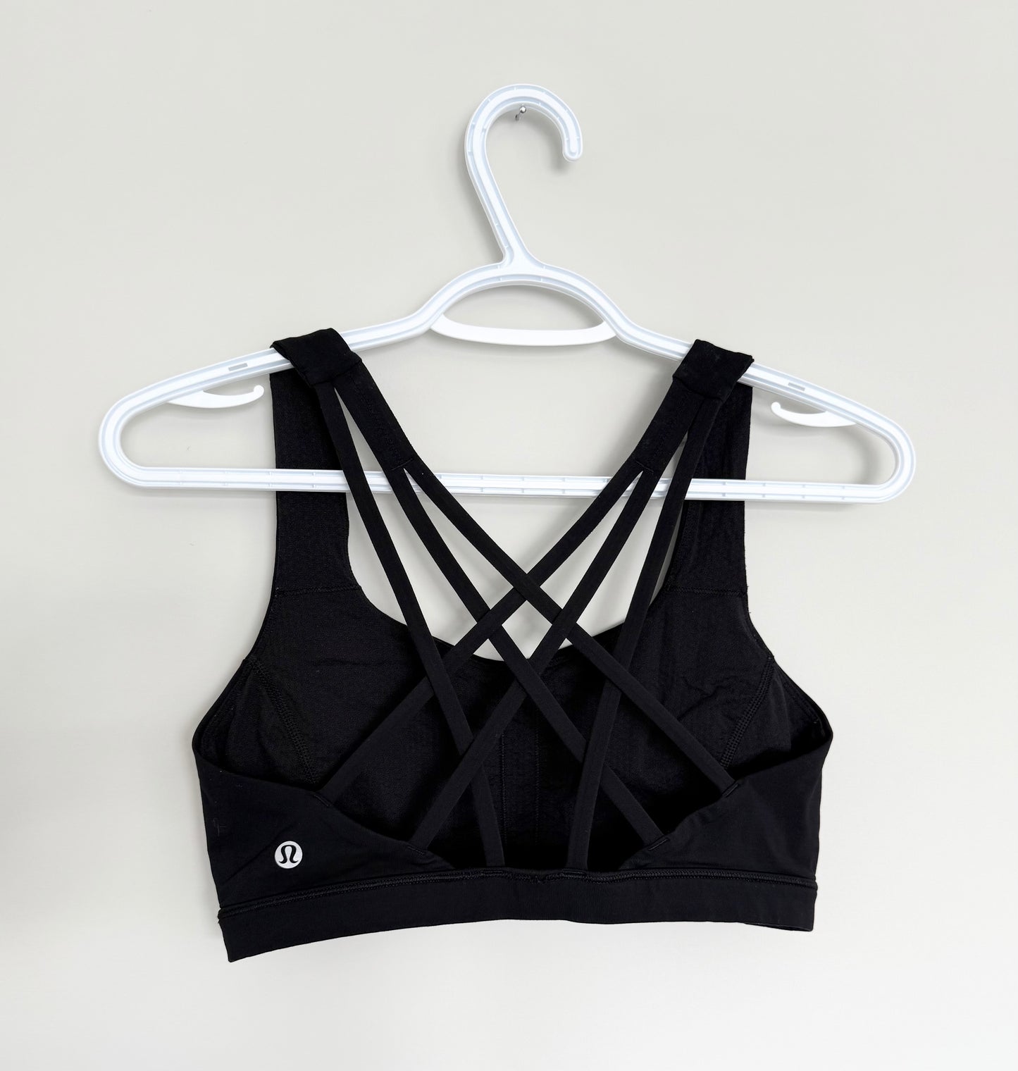 Women’s Lululemon Free To Be Serene Bra in Black (6)