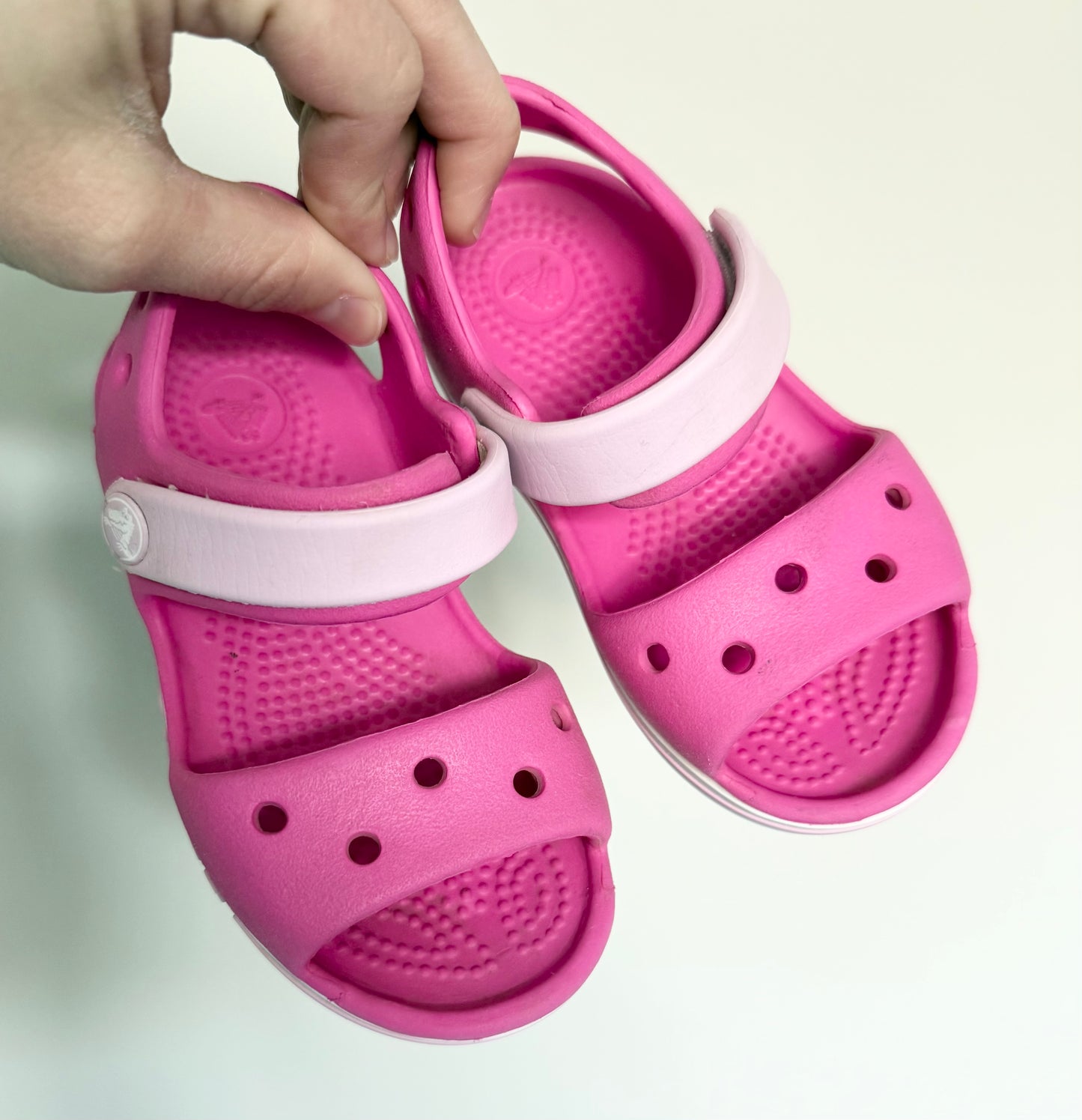 Crocs Electric Pink Bayband Strap Sandals (7)