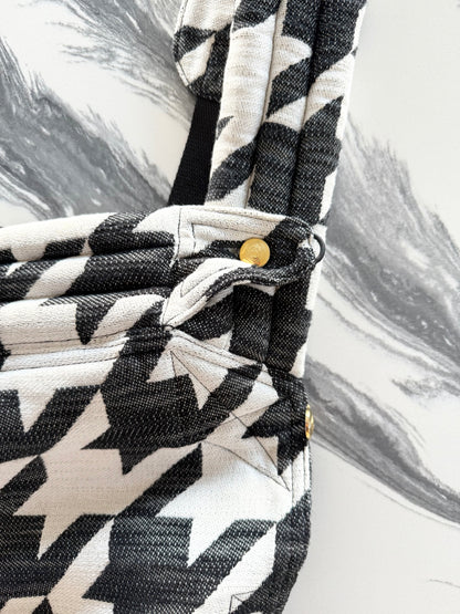 Artipoppe Zeitgeist Tweed BW In Cotton Baby Carrier