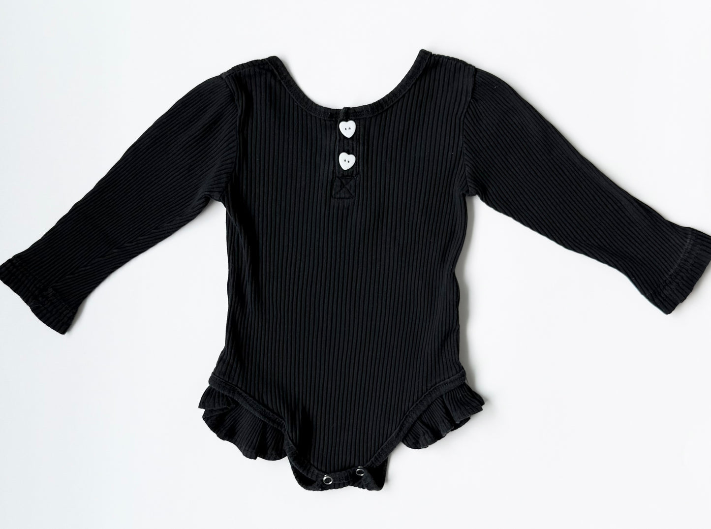 PatPat Black Ribbed Heart Buttons Long Sleeve Bodysuit (2T)