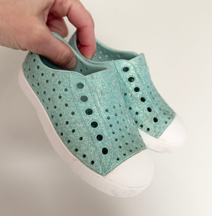 Native Blue Sparkle Jefferson Slip Ons (7)