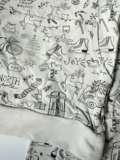 Goumi White Christmas Trinkets Two Piece Jogger Set (2-3 Years)