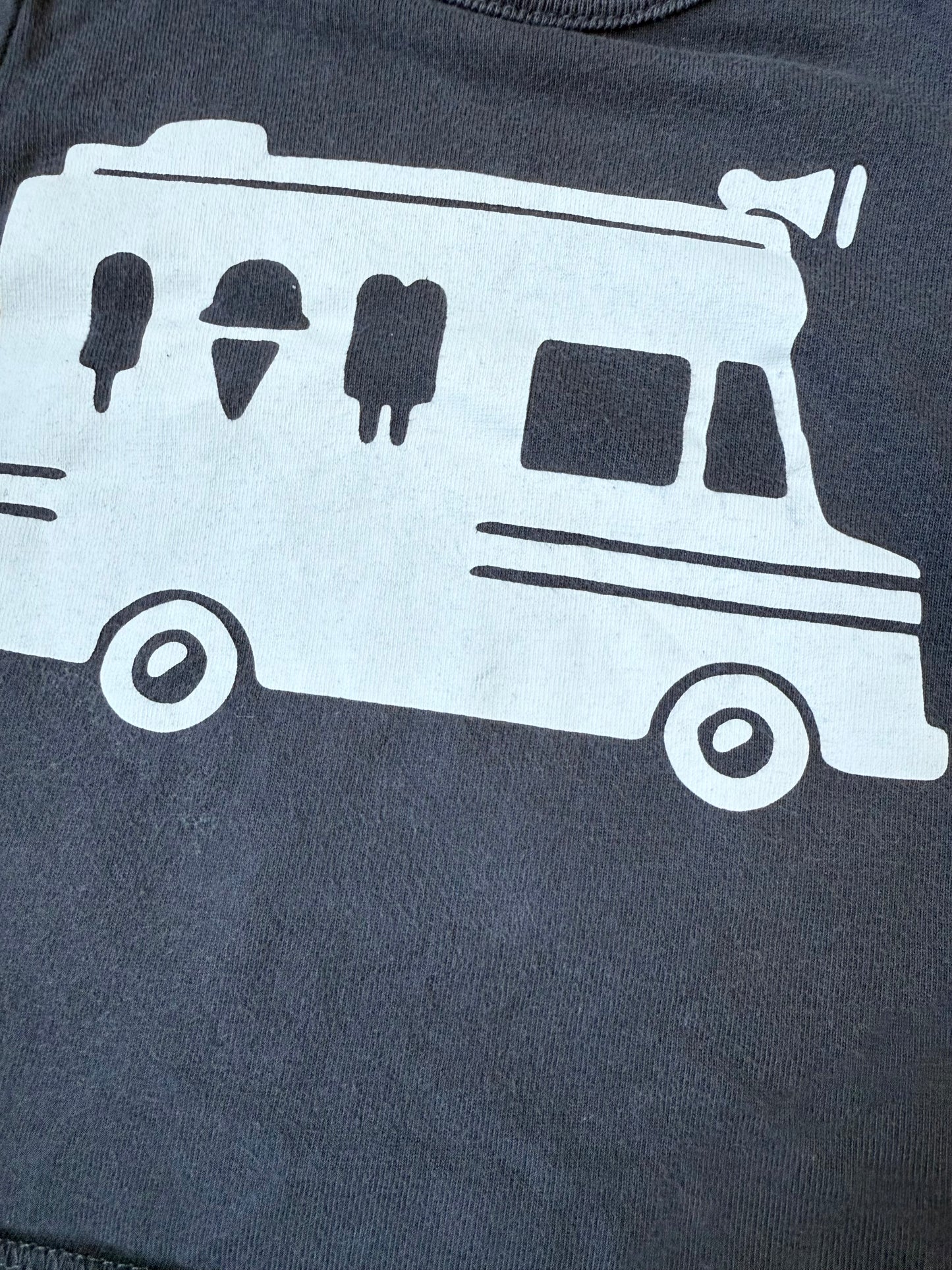 Baby Gap Dark Grey “I Scream” T-Shirt Bodysuit (6-12 Months)