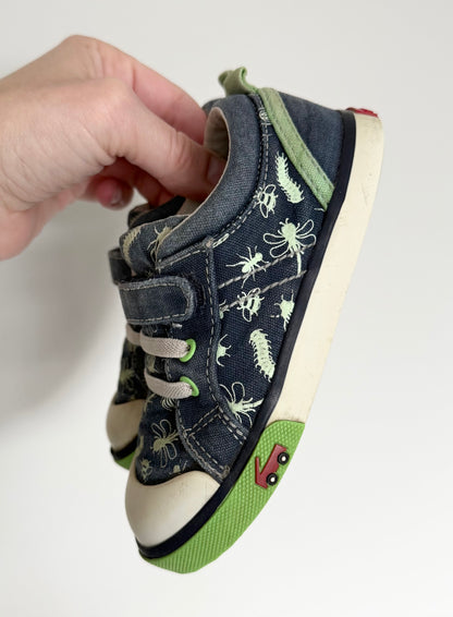 See Kai Run Blue & Green Bugs Velcro & Stretch Lace Sneakers (9)