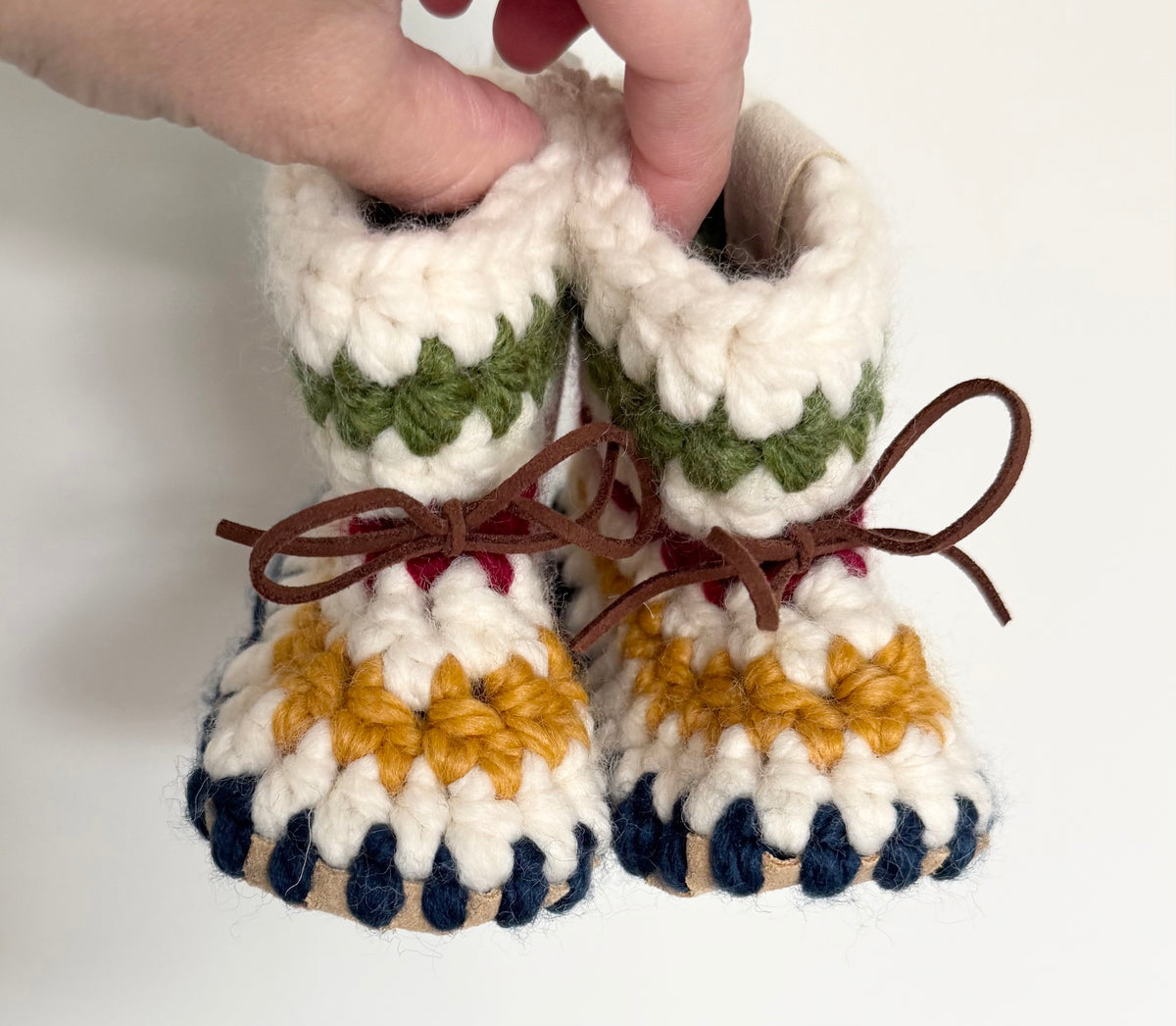 Bisous Xoxo Multicolor Knit Booties - New (2)