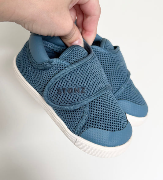 Stonz Blue Cruiser Velcro Sneakers - Toddler (7)