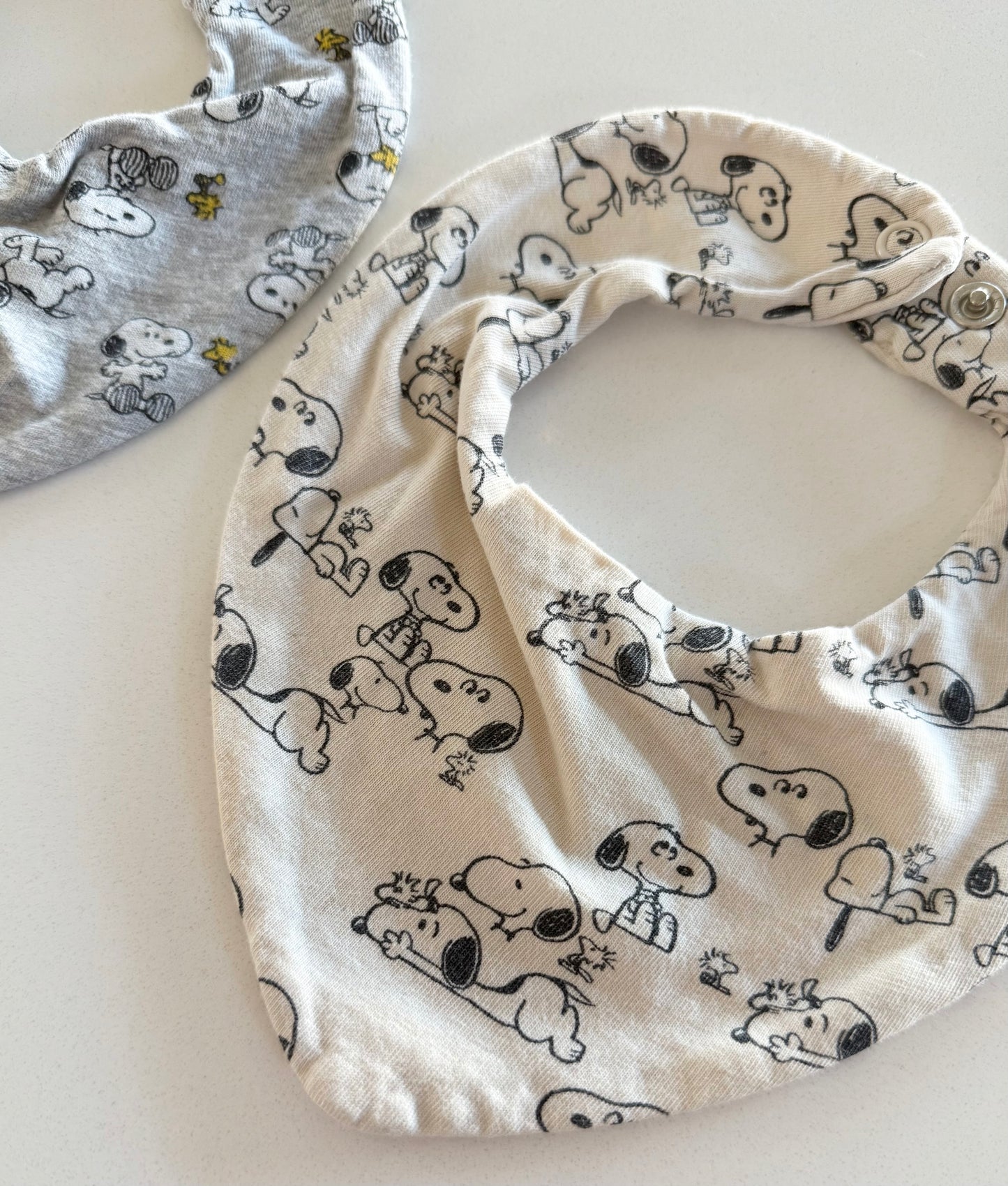 H&M x Peanuts Snoopy Bandana Bibs Set
