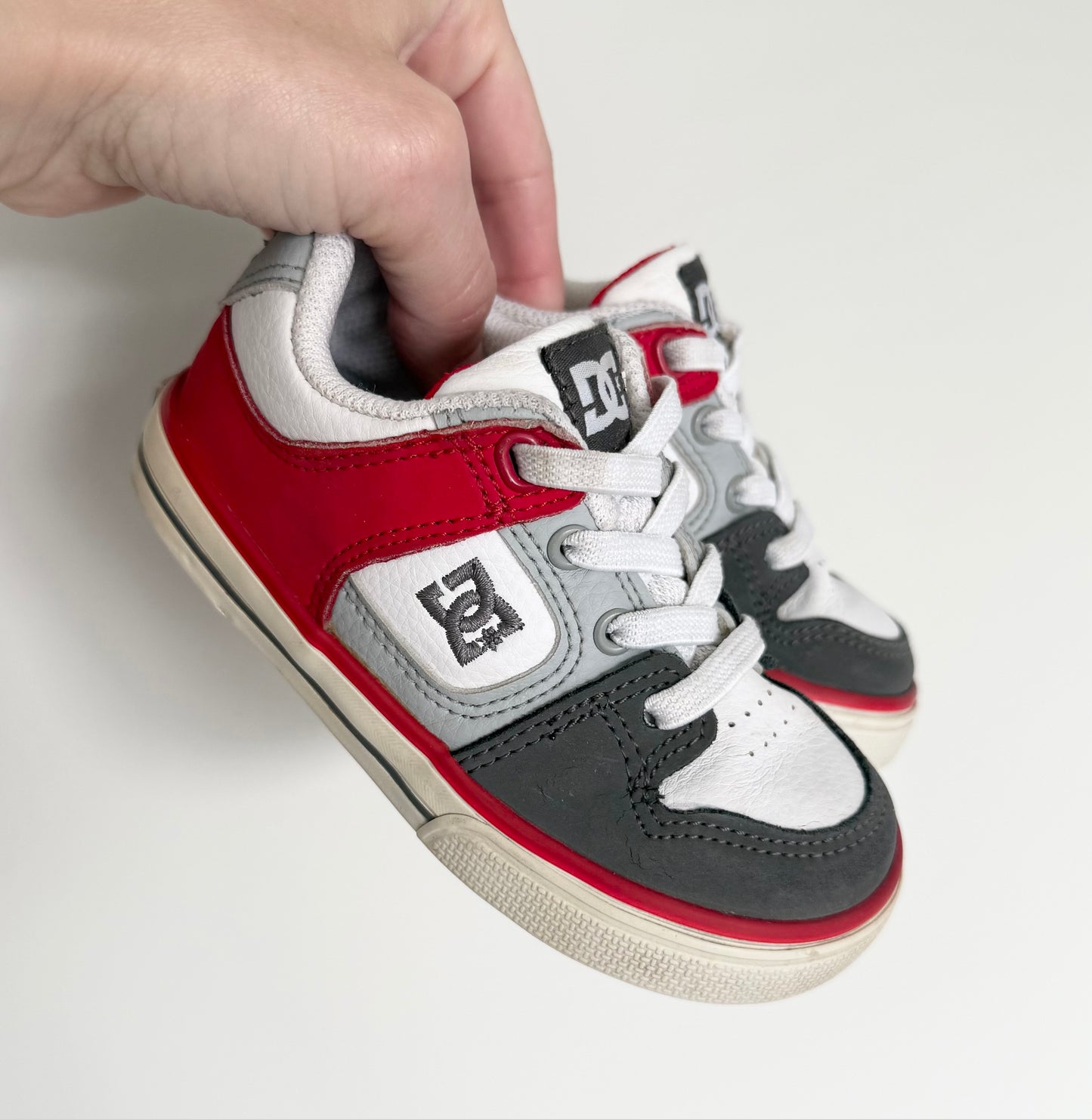 DC Skate Grey & Red Stretch Lace Sneakers (7)