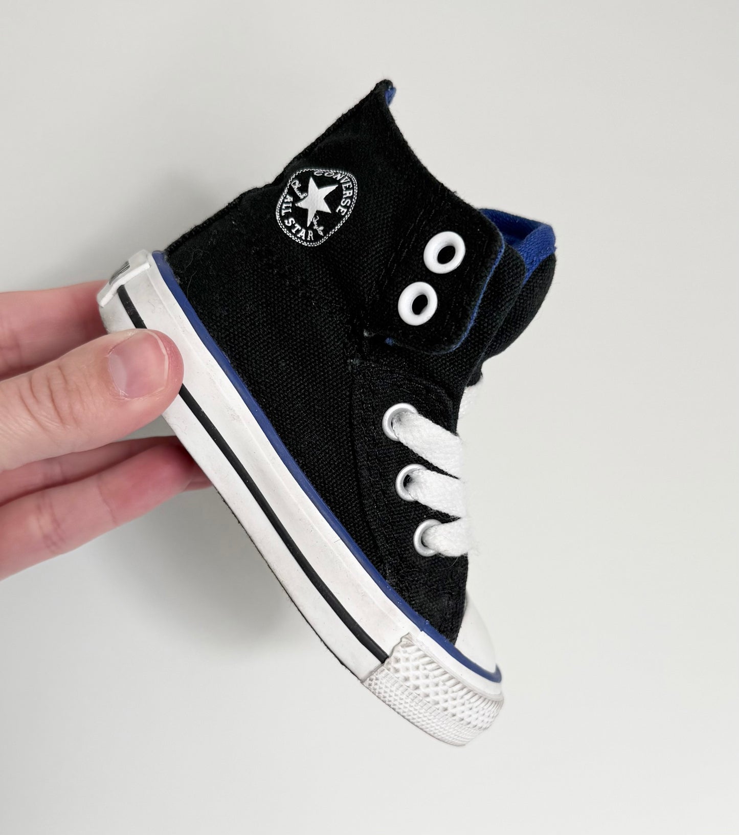 Converse Black & Blue High Top Lace Up Sneakers (4)