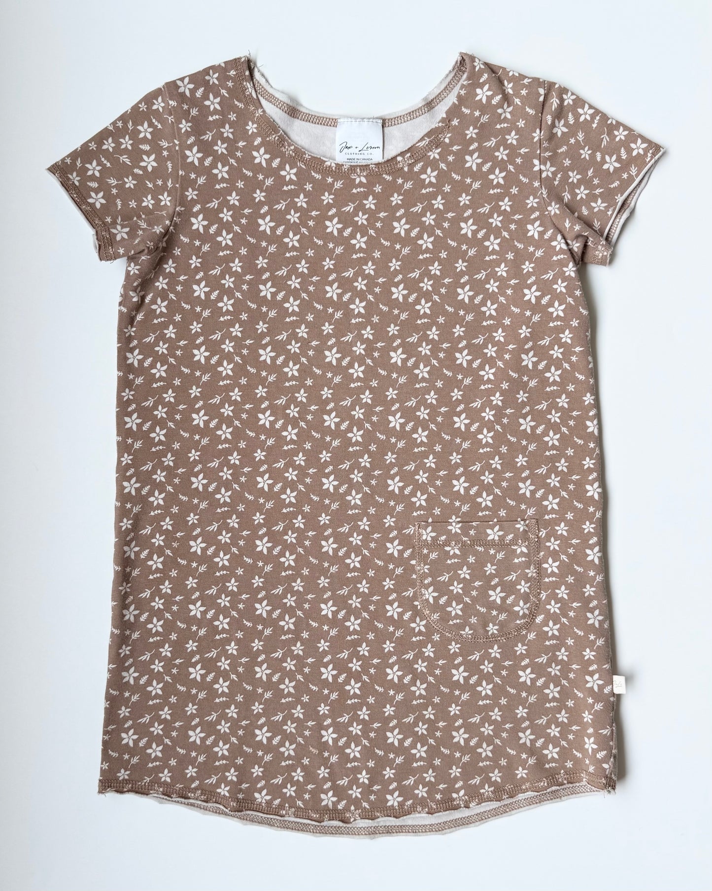 Jax & Lennon Brown & Dainty White Floral T-Shirt Boho Dress - Mini Floral (4/5 Years)