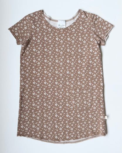 Jax & Lennon Brown & Dainty White Floral T-Shirt Boho Dress - Mini Floral (4/5 Years)