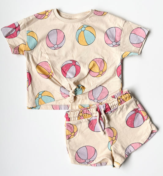 Zara Light Yellow Beach Balls Knot T-Shirt & Matching Shorts (18 Months)